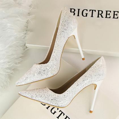 Shinning Crystal Pointed Toe High Stiletto Heels..