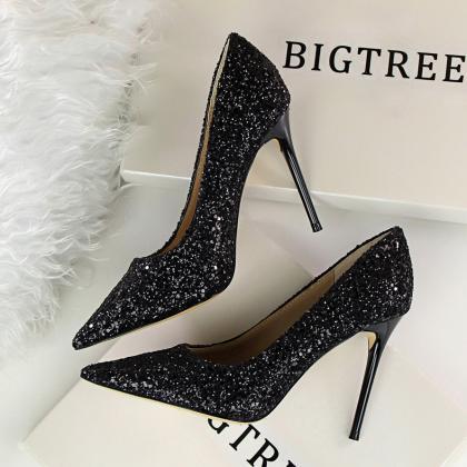 Shinning Crystal Pointed Toe High Stiletto Heels..