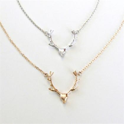 Small Animal Elk Pendant Antler Necklace