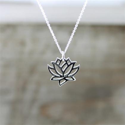 Selling Yoga Lotus Pendant Necklace