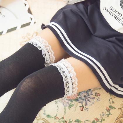 Lace Over-the-knee Heap Socks-4-25-1