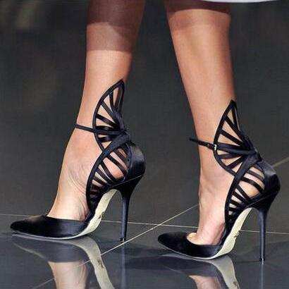 Simple Black Pointed Toe Cutout Stiletto Heel..