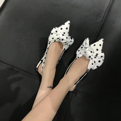 Pointed Wave Point Bow Flat Sandals And Round..