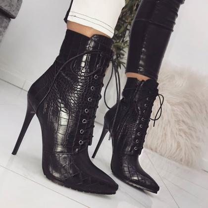 Snake Front Lace Up Pointed Knight Boots