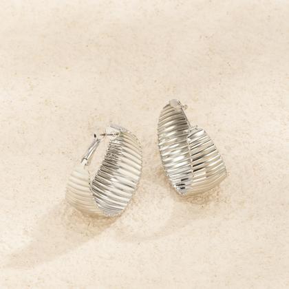 Metal Stripe Geometric C-shaped Earrings-silvery
