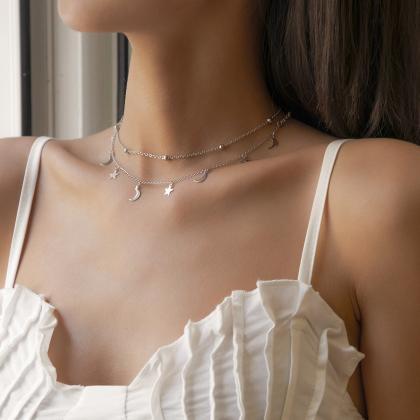Fashion Star Moon Tassel Fine Chain Necklace..