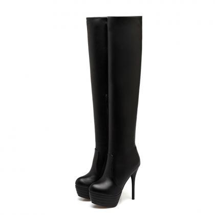 Over Knee Boots In Autumn And Winter..