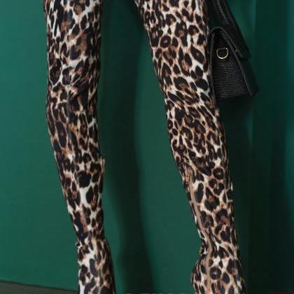Leopard Knee High Heel Side Zipper..