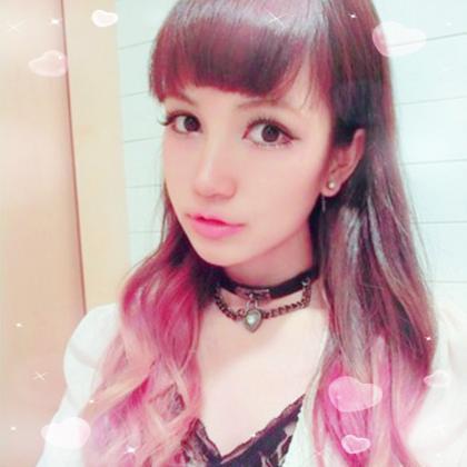 Punk Harajuku Heart-shaped Leather Lock Collar..