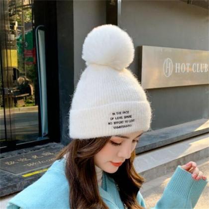 White Plush Thickened Warm Letter Knitted Wool Hat