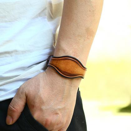 Vintage Leather Bracelet Simple Men..