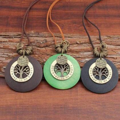 Vintage Wooden Circle Tree Shape Necklace..