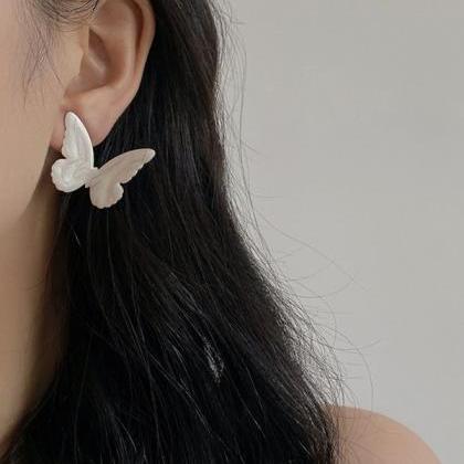 Original Stylish Butterfly Shape Earrings