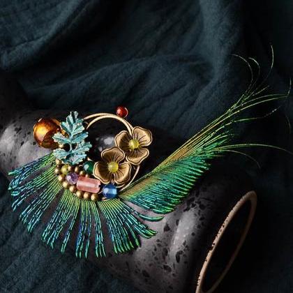 Vintage Peacock Feather Floral Broo..