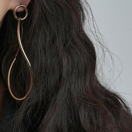 Normcore Geometric Solid Color Alloy Earrings..