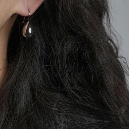 Silver Simple Geometric Waterdrop Shape Earrings..