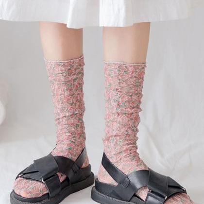 Pink Artistic Retro Hollow Mesh Embroidered Socks