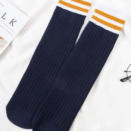 Navy Blue Vintage Contrast Color Striped Socks..