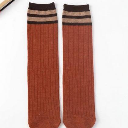 Brick Red Vintage Contrast Color Striped Socks..