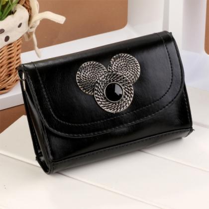 Women Fashion Synthetic Leather Chain Shoulder Bag..