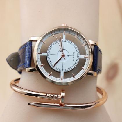 Fashion Transparent Women Embossed Leather Band..