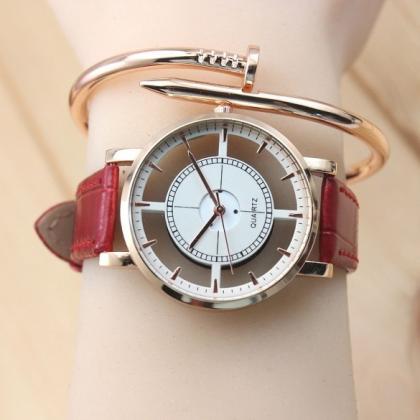 Fashion Transparent Women Embossed Leather Band..