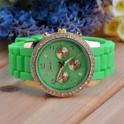 Diamante Wristwatches Ladies Silicone Jelly Watch..