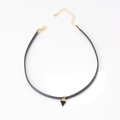 Personality Triangle Pu Short Necklace
