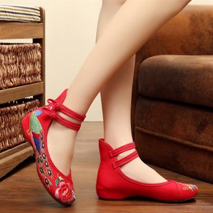 National Style Embroidered Ankle St..