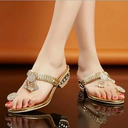 2020 Fashion Sexy Crystal Ring Toe Post Sandals..