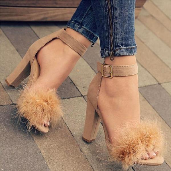 Chunky Heel Peep-toe Fur Decorate Suede Ankle Strap Sandals