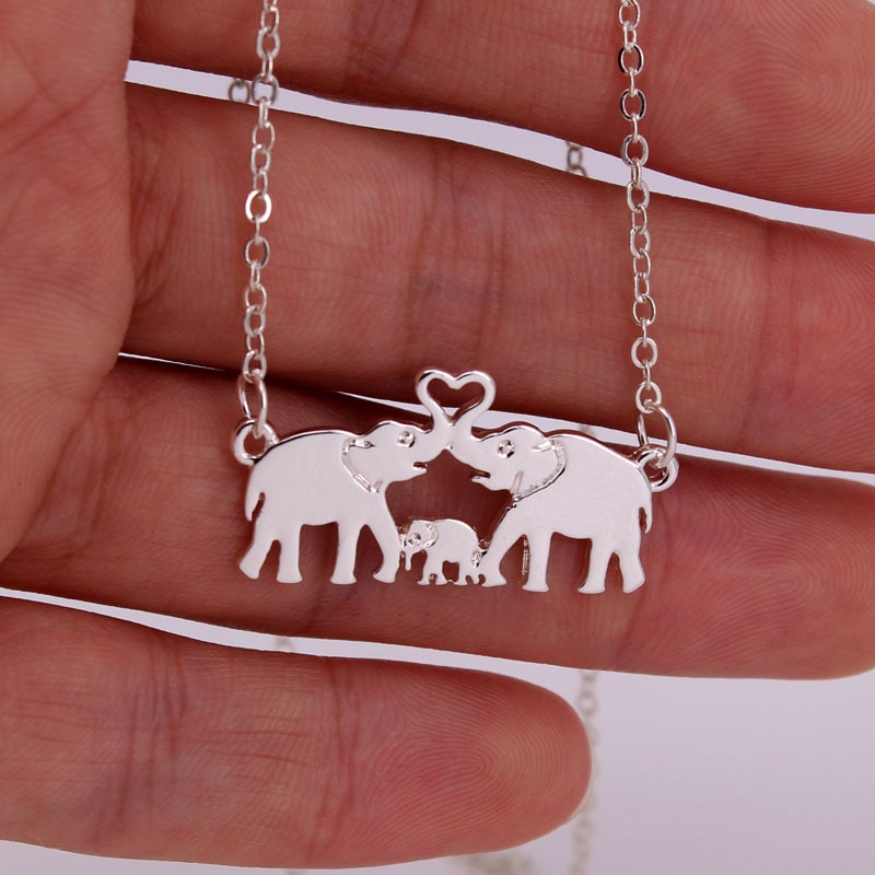 A Warm Family Elephant Father Mother And Child Pendant Necklaces Elephants Necklaces