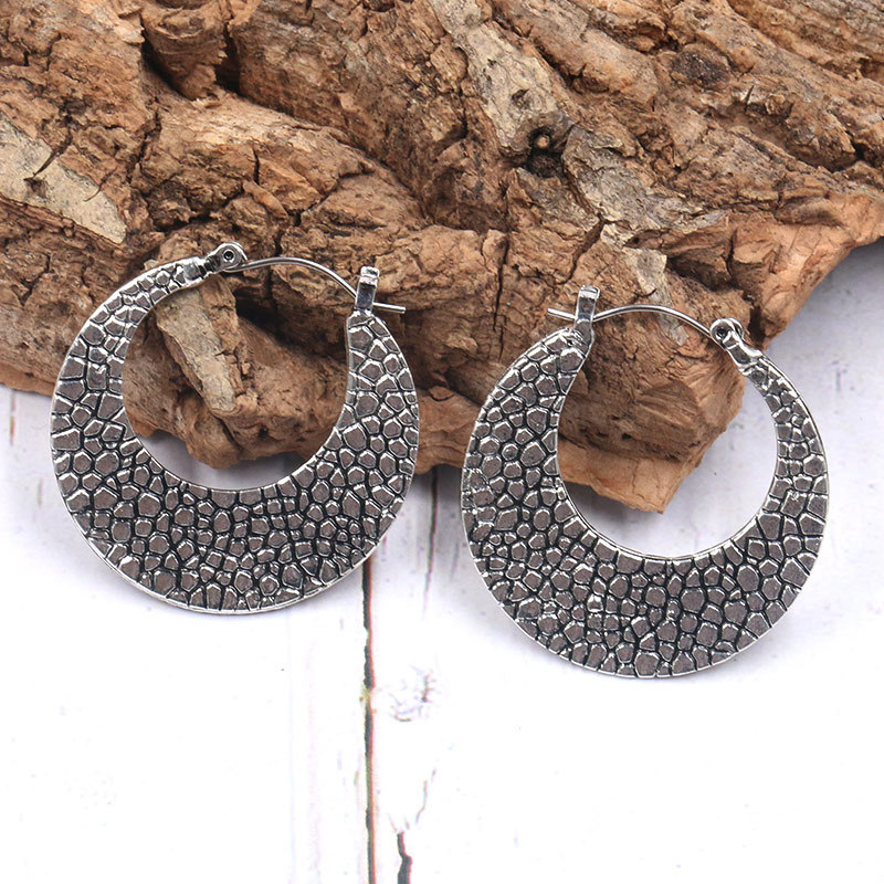 Earrings Geometric Hollow Circular Wave Point Alloy Carving Earrings Accessories-1