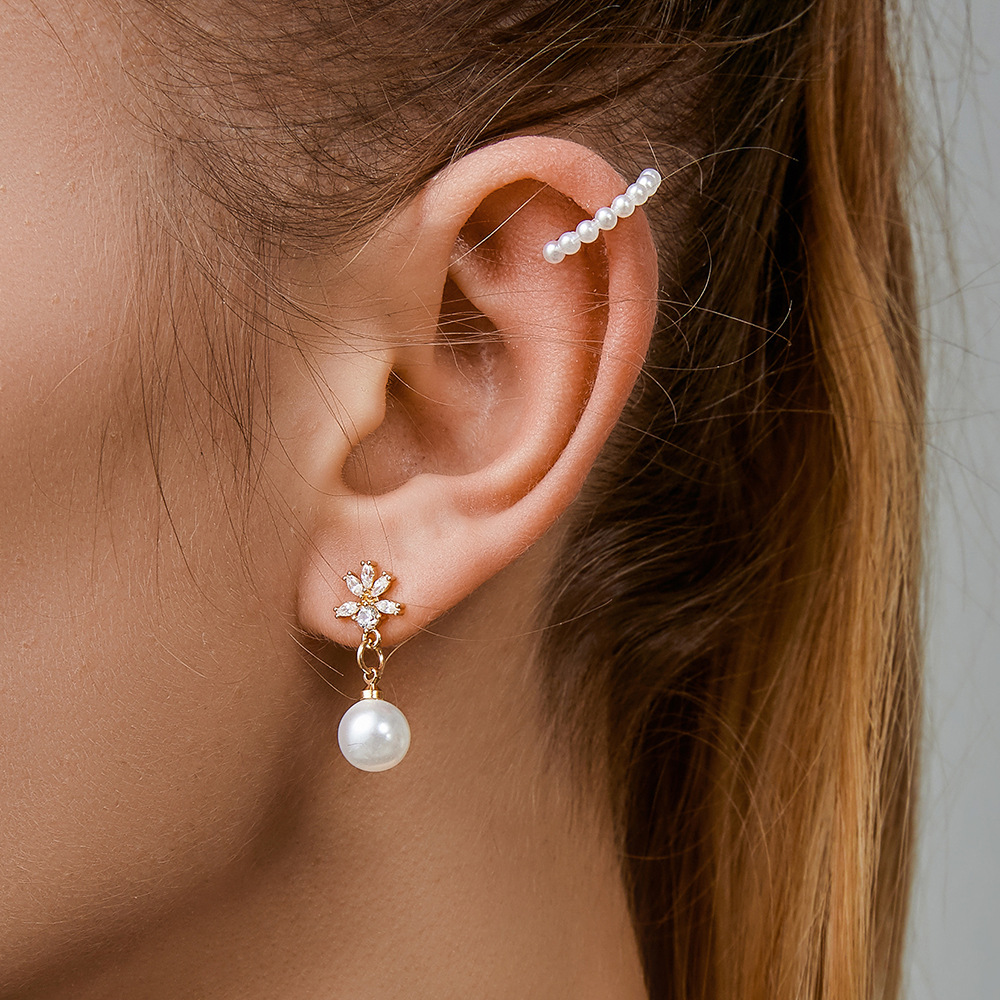 Geometric No Hole Pearl Earbone Clip French Retro Temperament Simple Personality Ear Stud Fashion Earrings Ear Clip