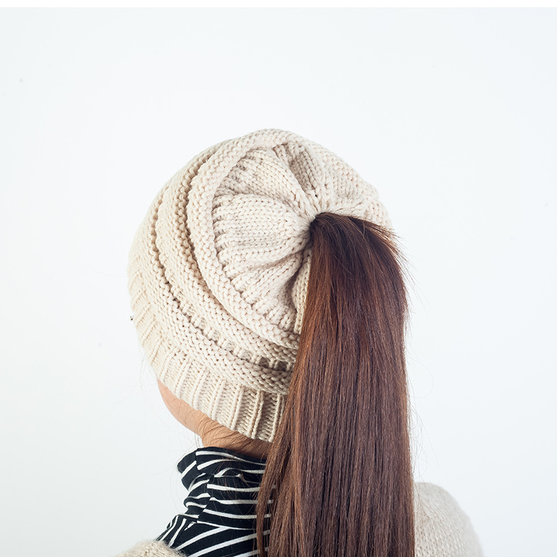 Women's Winter Outdoor Warm Wool Hat Empty Top Horsetail Knitted Hat-beige