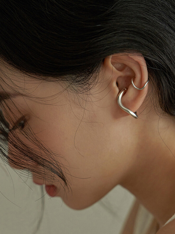 Simple Chic Solid Color Normcore Earrings