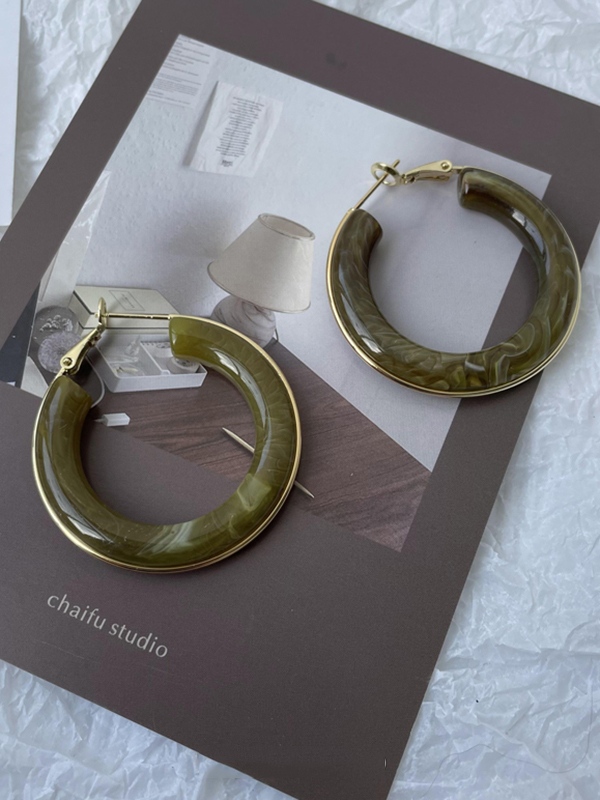 Green Original Circle Resin Earrings