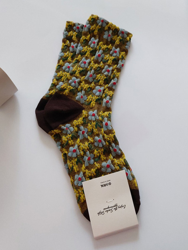 Brown Vintage Artistic Retro 4 Colors Knitting Socks