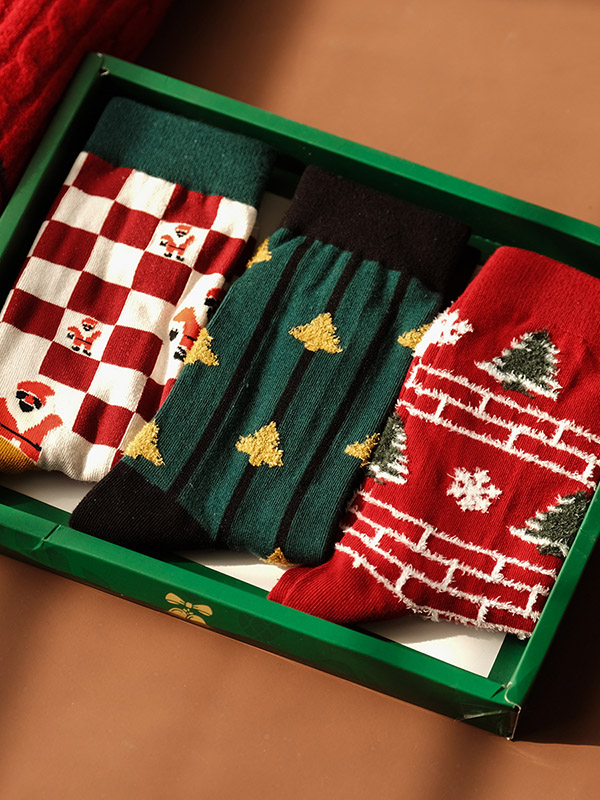 Style A Vintage Plaid Printed Christmas Gift Socks Accessories