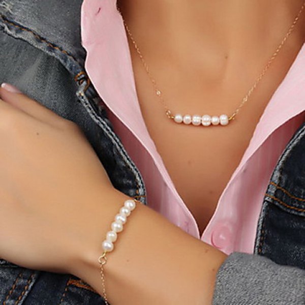 Stylish Faux Pearl Necklace And Bracelet For Women