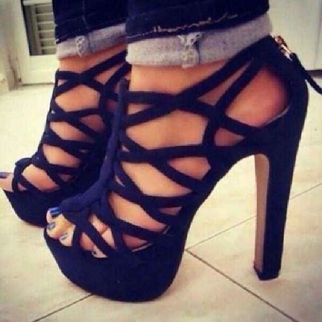 Sexy Suede Cut-outs Chunky Heel Sandals