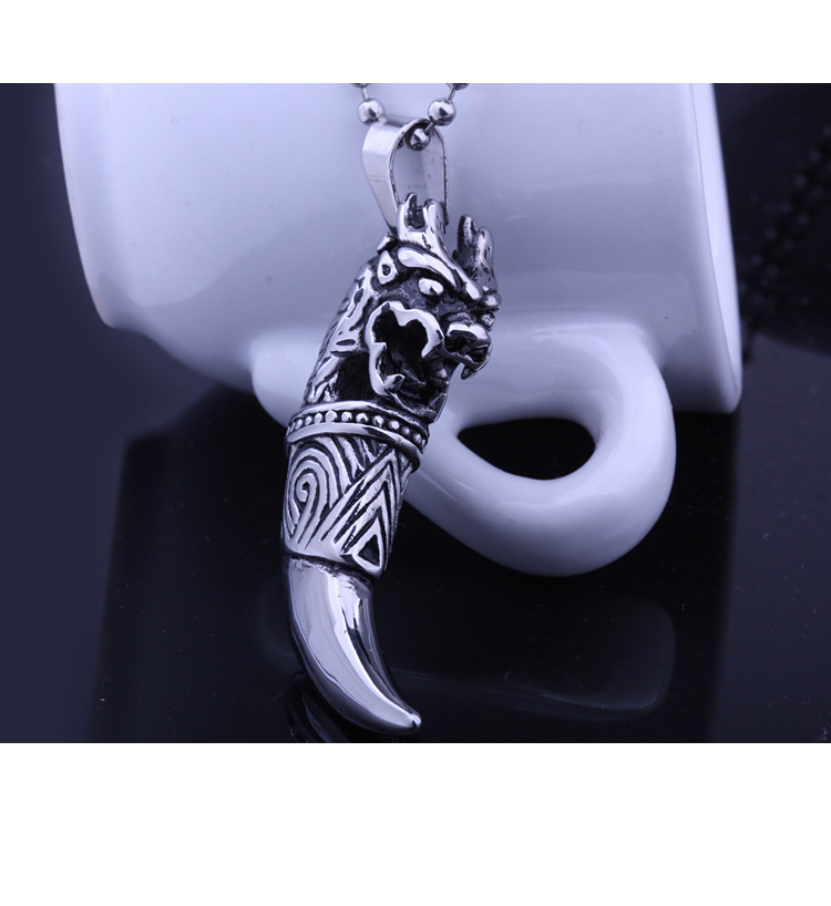 Tooth Of Wolf ，titanium Casting Pendant Necklace on Luulla