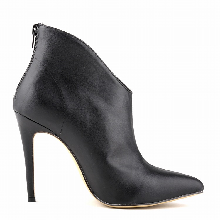 Inferior Smooth Pointed Short Ankle Boots on Luulla
