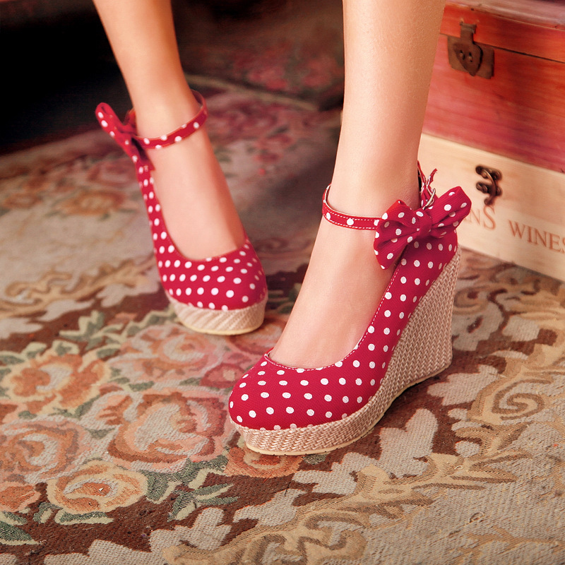 Polka Dot Round Toe Wedge Heels With Ribbon Ankle Straps