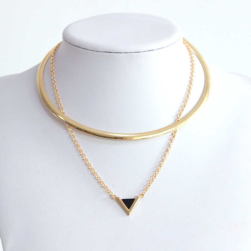 Fashion Geometric Triangle Pendant Necklace