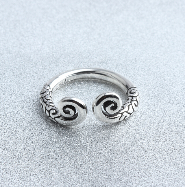 Pure White Brass Copy Twist Thai Silver Restoring Ancient Ways Is Contracted Iron Ring