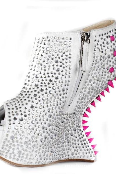 Unique Rhinestone Side Zipper Rivets Platform Short Boots Sandals