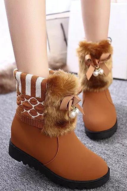 Beads Faux Fur Decorate Round Toe Short Snow Boots