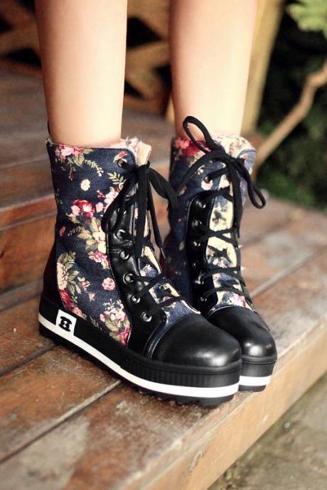 Floral Print Lace Up Ankle Flat Boots