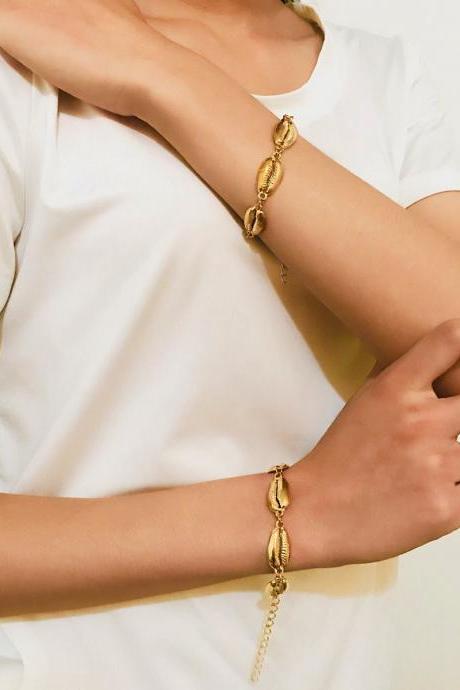 Bohemian Style Alloy Shell Bracelet